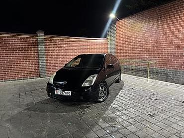 tesla model: Toyota Prius: 2004 г., 1.5 л, Вариатор, Гибрид, Хэтчбэк — 2
