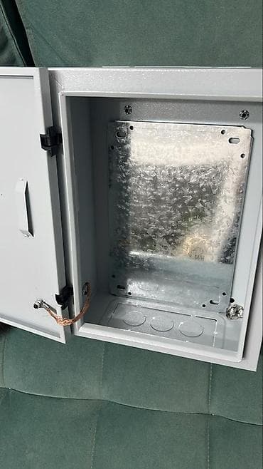 металический шкаф: Электрический щит, Металлические — 5