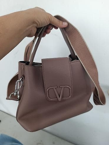 hand bag: Классическая сумка, Prada, Материал: Искусственная кожа, Застежка на молнии, Женские — 1