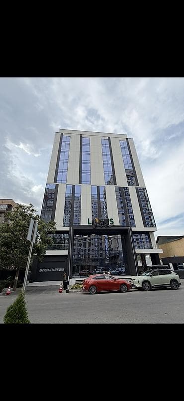 57 1: Аренда офисов, 57 м², В бизнес центре, С видом на горы, 1 линия, С системой безопасности — 1