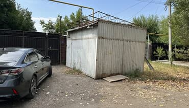 Продаю Металлический киоск,, выполненный из профилированного листа