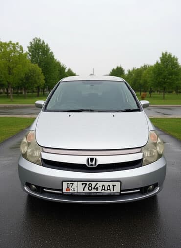 авто из дубая в бишкек: Honda Stream: 2004 г., 2 л, Автомат, Бензин, Минивэн — 1