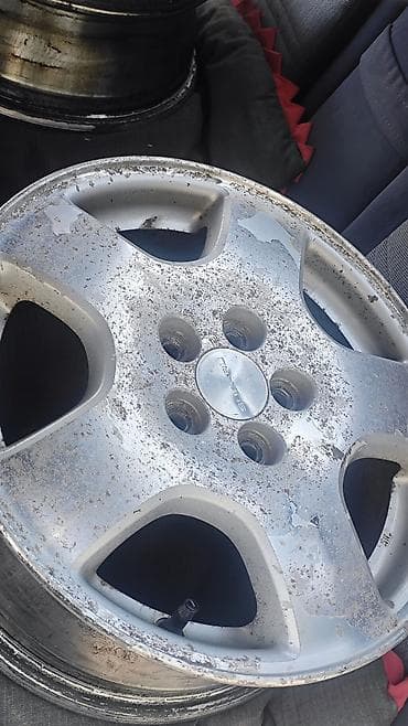 mini v: Литые Диски R 16 Subaru, 1 шт, отверстий - 5 — 1