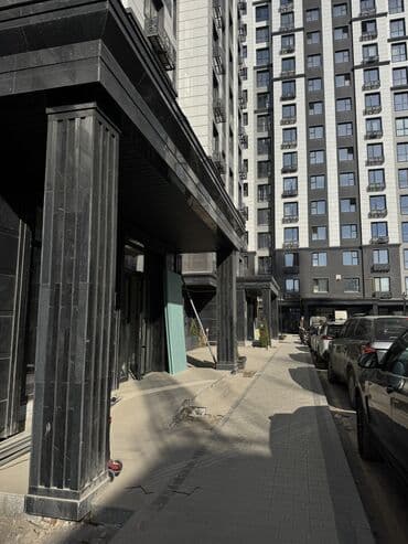 срочно продам квартиру в баку: 2 комнаты, 78 м², ПСО (под самоотделку) — 13