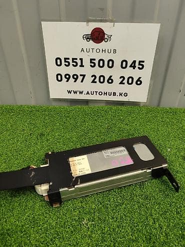Блок управления подушками безопасности (Airbag Control Module) -