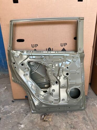 запчасти на хонда инспайр в бишкеке: Задняя левая Toyota, Новый, Оригинал — 2