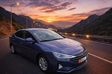 Hyundai Avante: 2018 г., 1.6 л, Автомат, Бензин, Седан