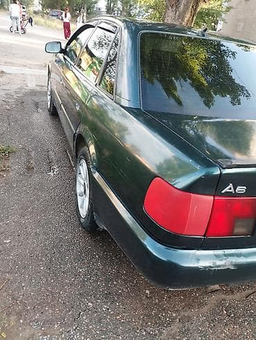 jac s7: Audi A6: 1994 г., 2 л, Механика, Газ, Седан — 5