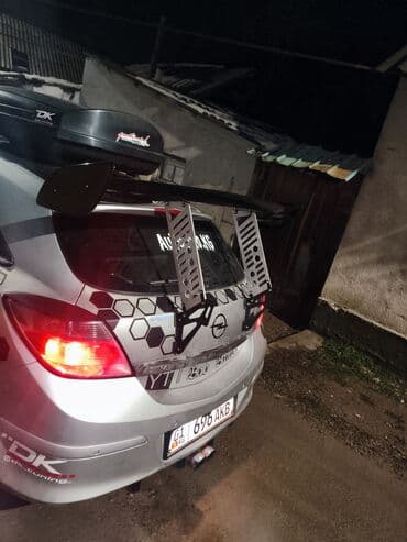 opel astra j: Opel Astra: 2006 г., 1.8 л, Автомат, Бензин, Хэтчбэк — 9