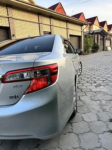 rav4 2014: Toyota Camry: 2014 г., 2.5 л, Автомат, Гибрид, Седан — 7