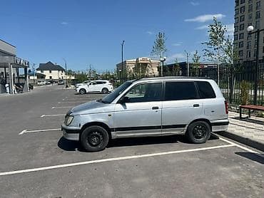 на дайхатсу: Daihatsu Pyzar: 1999 г., 1.5 л, Механика, Бензин, Хэтчбэк — 5