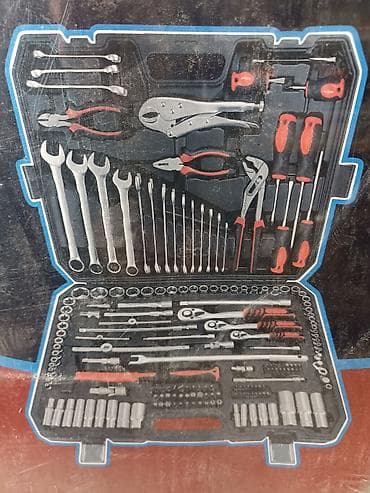 Набор инструментов в кейсе, расширенная комплектация для авто- и