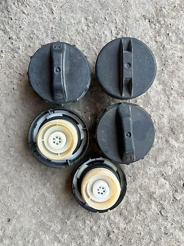 Топливный бак Honda 2007 г., Б/у, Оригинал, Япония at lalafo.kg Топливный бак Honda 2007 г., Б/у, Оригинал, Япония