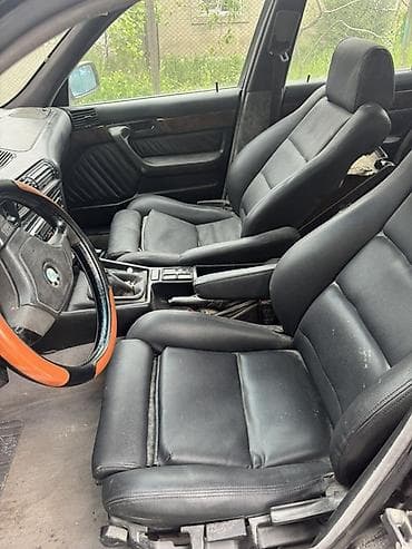 Унаа сатуу: BMW 5 series: 1993 г., 3.2 л, Кол менен иштөөчү, Бензин, Седан — 6
