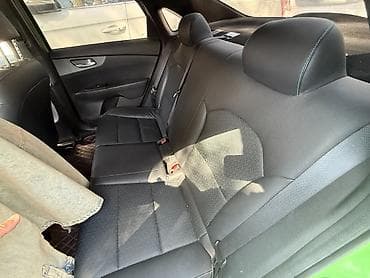 byd e7: Kia K3: 2020 г., Автомат, Электромобиль, Седан — 9