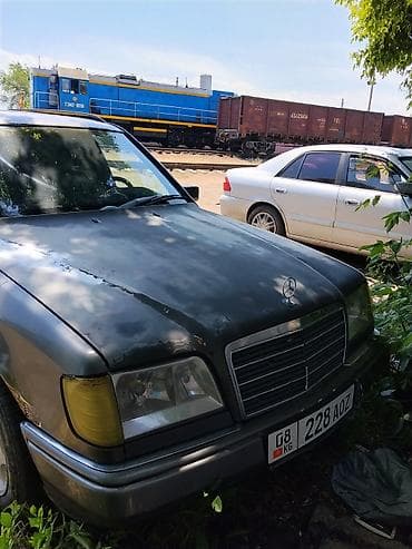 панель на 124: Mercedes-Benz W124: 1991 г., 3 л, Механика, Дизель, Универсал — 5
