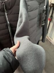 Атайын кийим: Женская утеплённая куртка со вязанными рукавами - Гибридный дизайн — 3