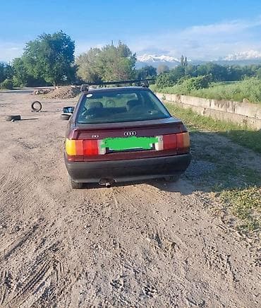 bj 40: Audi 80: 1990 г., 1.8 л, Механика, Бензин, Седан — 6