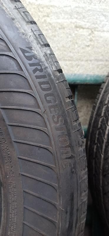bridgeston: Шины 235 / 60 / R 18, Всесезонная, Б/у, Внедорожные (АТ/МТ), Япония, Bridgestone — 9
