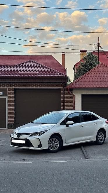corolla: Toyota Corolla: 2021 г., Автомат, Бензин, Седан — 3