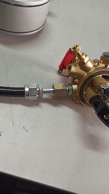 sonata: Мир АвтоГаза Магазин Наш адрес. : улица Медерова 2/3. /Карла Маркса — 8