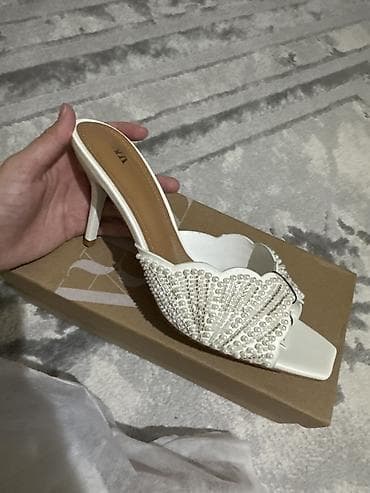 Личные вещи: Сабо, 39, Zara, Новый, цвет - Белый — 1