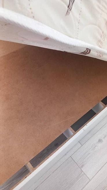 спалный сатылат: Двуспальная кровать с матрасом. - Размер: визуально стандарт ширины — 2