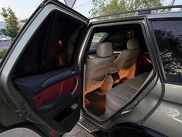 BMW X5: 2004 г., 4.4 л, Автомат, Бензин, Кроссовер — 10
