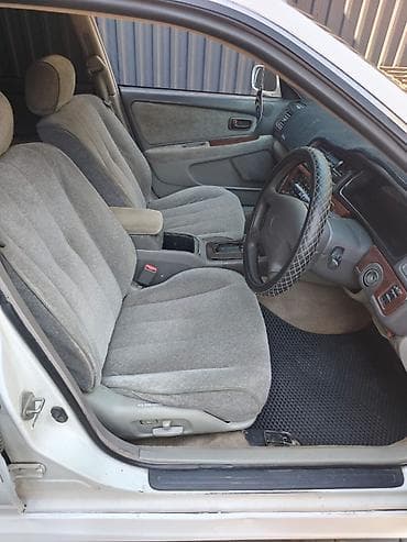 Toyota Chaser: 2000 г., 2 л, Автомат, Бензин, Седан — 6
