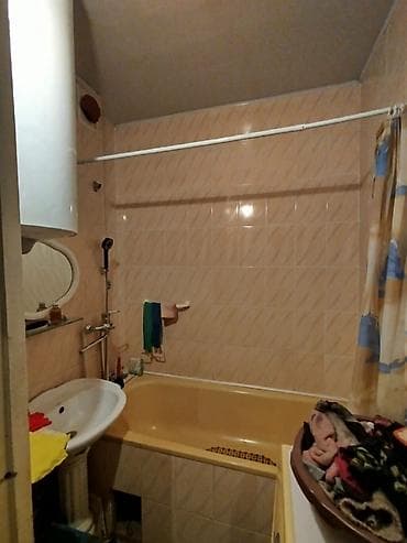 купить квартиру бу: 2 комнаты, 48 м², 5 этаж, Старый ремонт — 4
