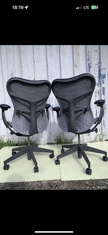 Эргономичные кресла Herman Miller Mirra 2 Производитель:Америка. В — 2