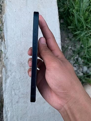 aplle 8: IPhone 13, Midnight, Коробка — 4