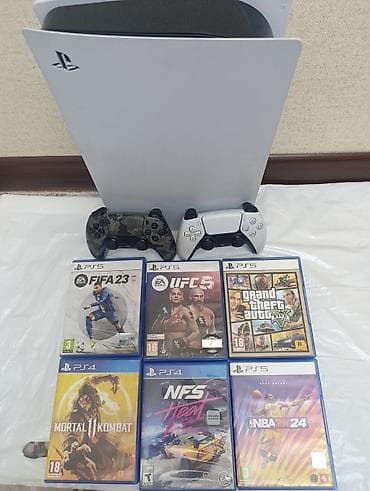 Игровая приставка Sony PlayStation 5 (версия с дисководом) в белом at lalafo.kg Игровая приставка Sony PlayStation 5 (версия с дисководом) в белом