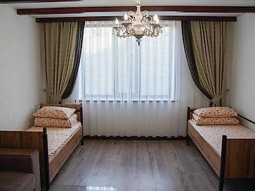 nomad hostel: 🏡 Койко-место в уютном хостеле 💰 Цены: • Сутки — 800 сом • Неделя — 5 — 7