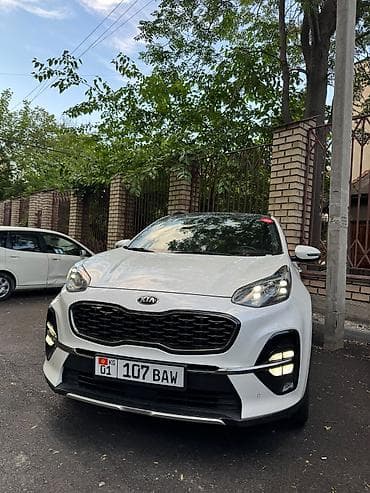 01: Kia Sportage: 2019 г., 2 л, Автомат, Дизель, Кроссовер — 2