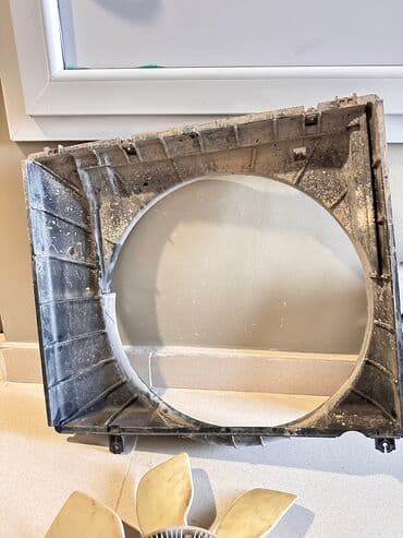 runx alex: Вентилятор Toyota 2003 г., Б/у, Аналог, Германия — 1