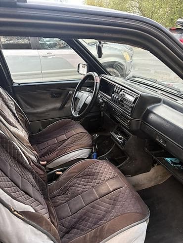 решетка g30: Volkswagen Jetta: 1992 г., 1.8 л, Ручные, Бензин, Седан — 9