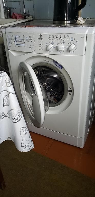Стиральная машина Indesit (фронтальная загрузка) - Серия: Indesit at lalafo.kg Стиральная машина Indesit (фронтальная загрузка) - Серия: Indesit