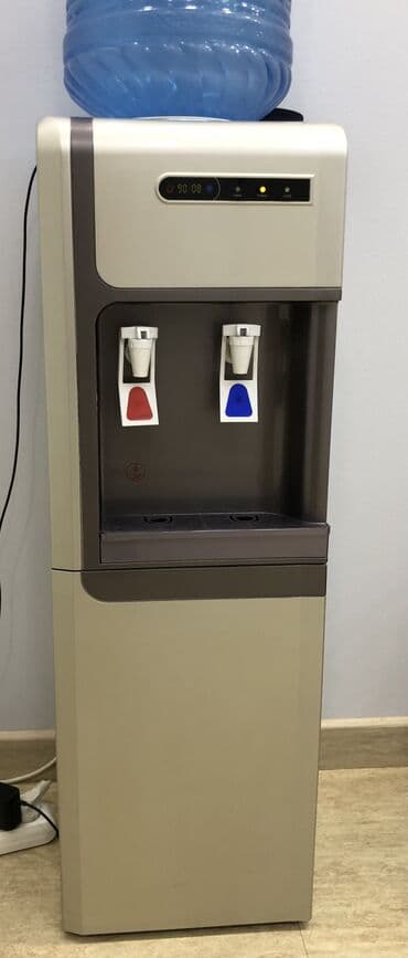 кофемашина для бизнеса цена: Кулер для воды, Б/у, Самовывоз — 1