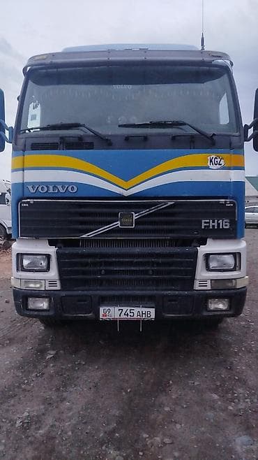 Тягач, Volvo, 1997 г., Бортовой
