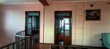 пол дома фучика: 220 м², 7 комнат, Забор, огорожен — 4