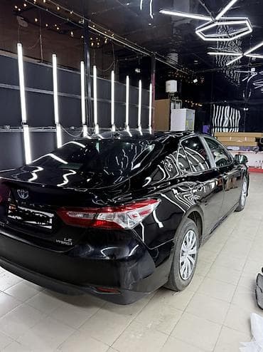 бампера на гольф 2: Toyota Camry: 2020 г., 2.5 л, Автомат, Гибрид, Седан — 5