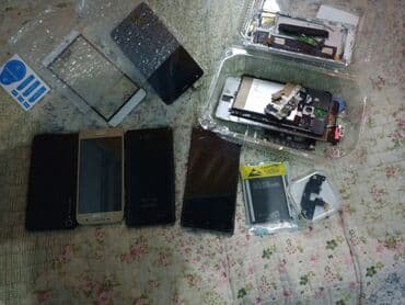 телефон цум: Продаю 5 телефонов не рабочих. 2шт.QUKITEL 6000pro 1шт.Qukitel не — 1