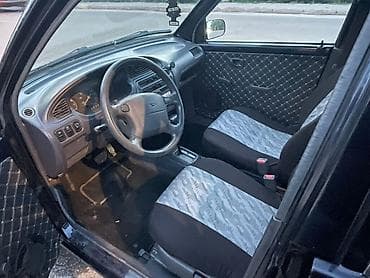 дайхатсу куваре: Daihatsu Cuore: 1998 г., 0.8 л, Автомат, Бензин — 6