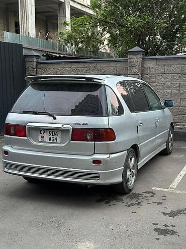 тойота краум: Toyota Raum: 2000 г., 2 л, Автомат, Бензин, Универсал — 5