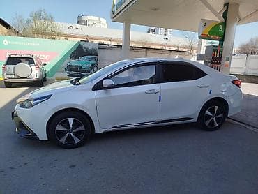 Toyota Levin: 2020 г., 1.8 л, Автомат, Гибрид, Седан
