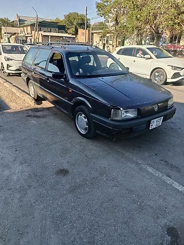 pass: Volkswagen Passat Variant: 1992 г., Механика, Универсал — 3