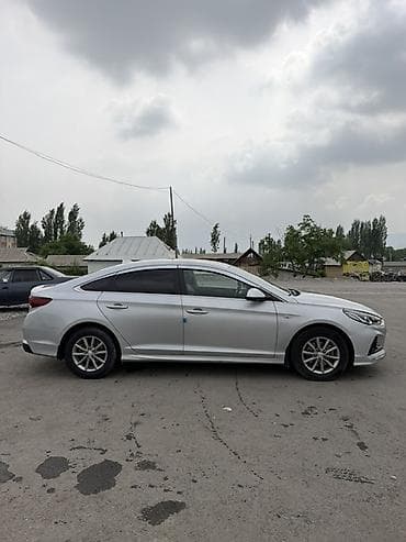Транспорт: Hyundai Sonata: 2020 г., 2 л, Автомат, Газ, Седан — 5