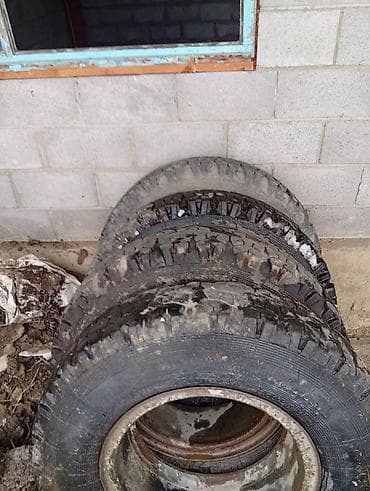 продаю ист: Колеса в сборе R 19.5, Б/у, Комплект, Грузовики/Автобусы, Железные — 2