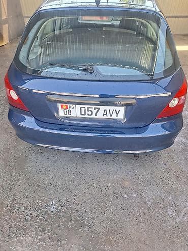 gac aion v plus: Honda Civic: 2003 г., 1.6 л, Механика, Бензин, Хэтчбэк — 6